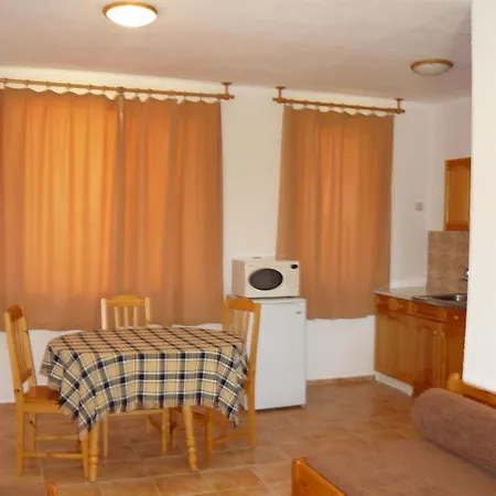 Vista Guest house 2*